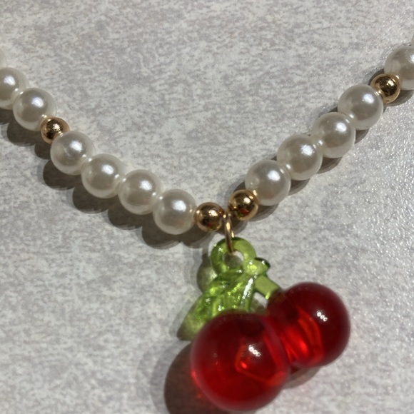 Elegant Pearl Necklace with Cherry Pendant - Picture 4 of 7
